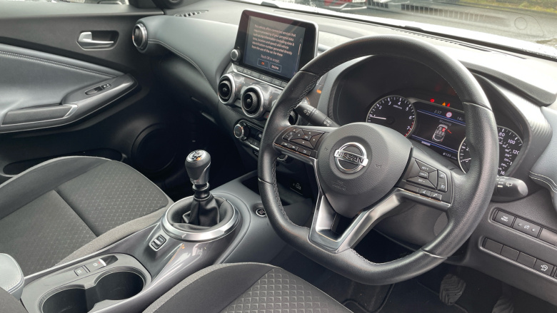 Nissan Juke 1.0 DiG-T 114 N-Connecta 5dr Petrol Hatchback